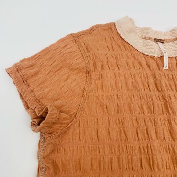 Free people | Peach Textured Women's ringer Top | size small - Picture 4 of 7